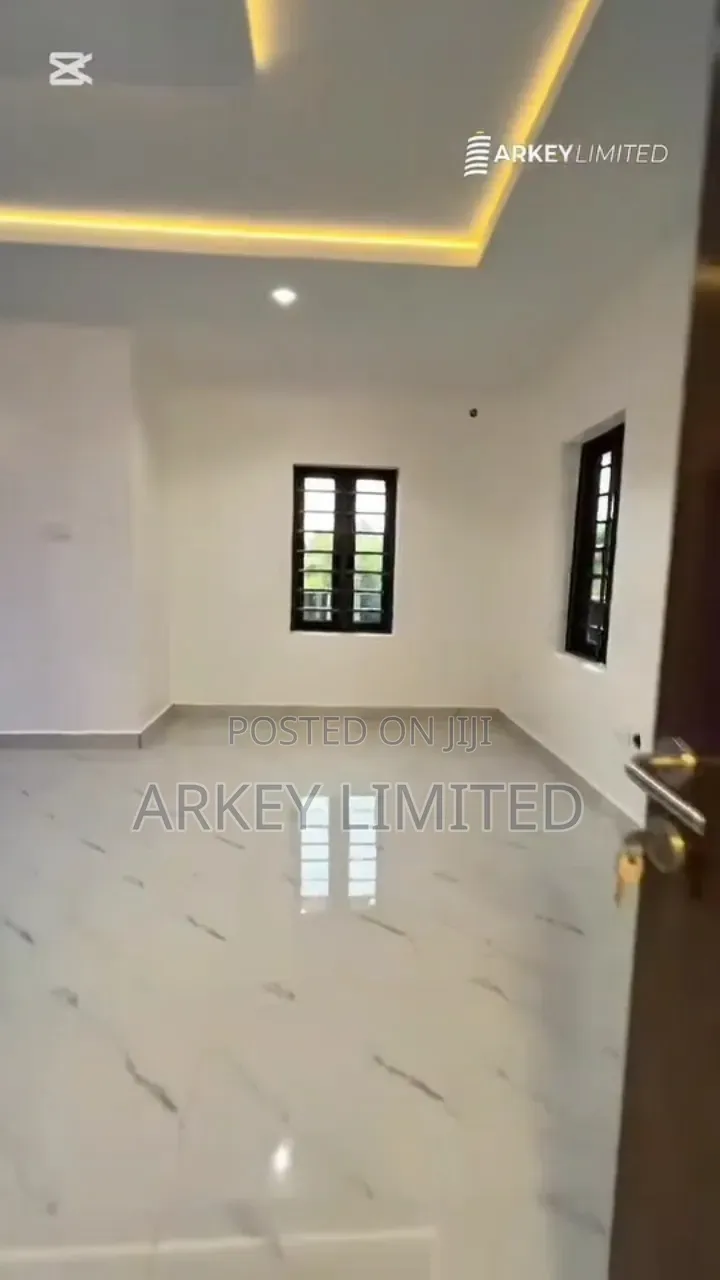 Furnished 4bdrm Duplex in Enugu for sale in Enugu