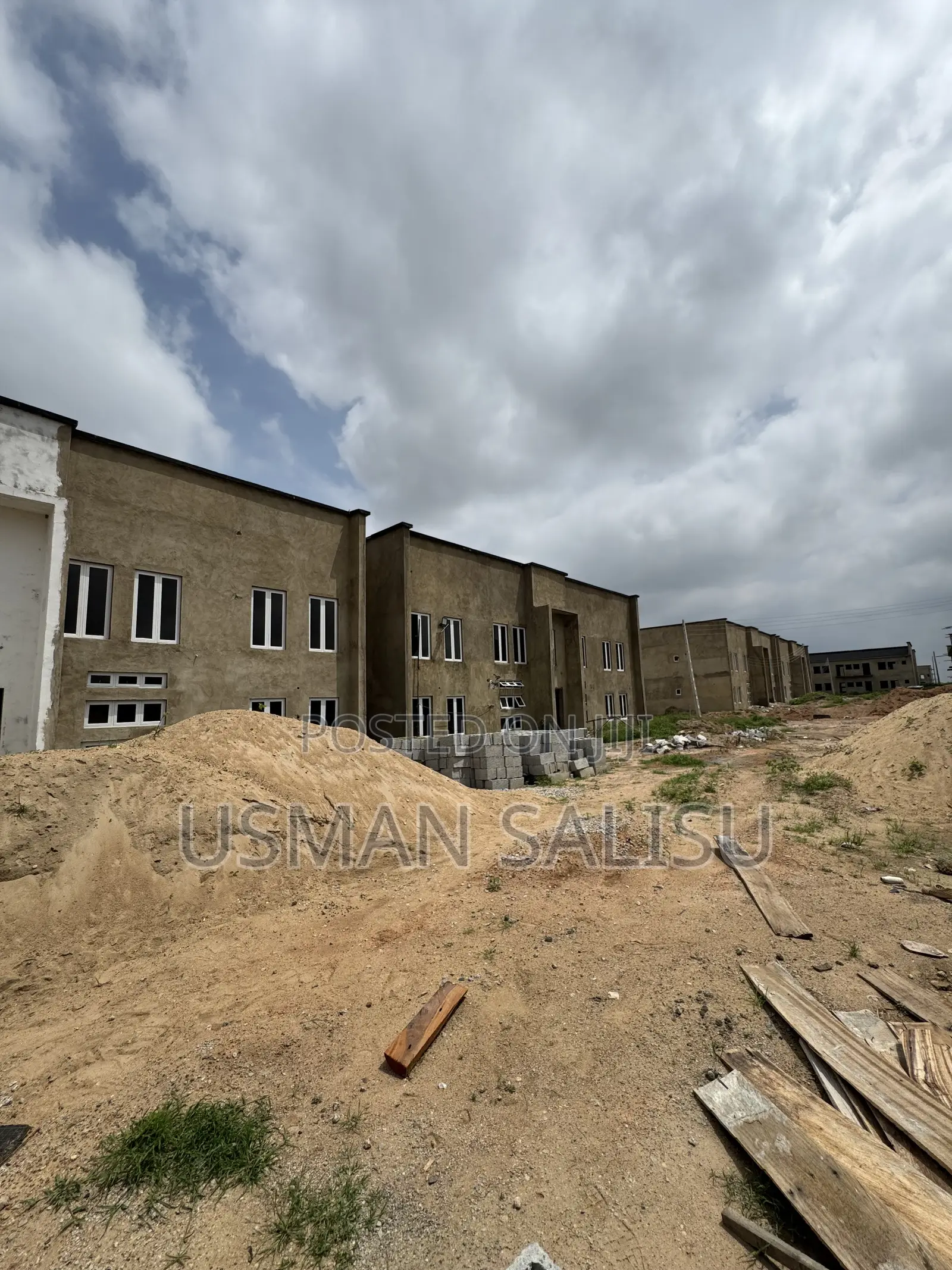 3bdrm Block of Flats in Karsana for sale in Karsana