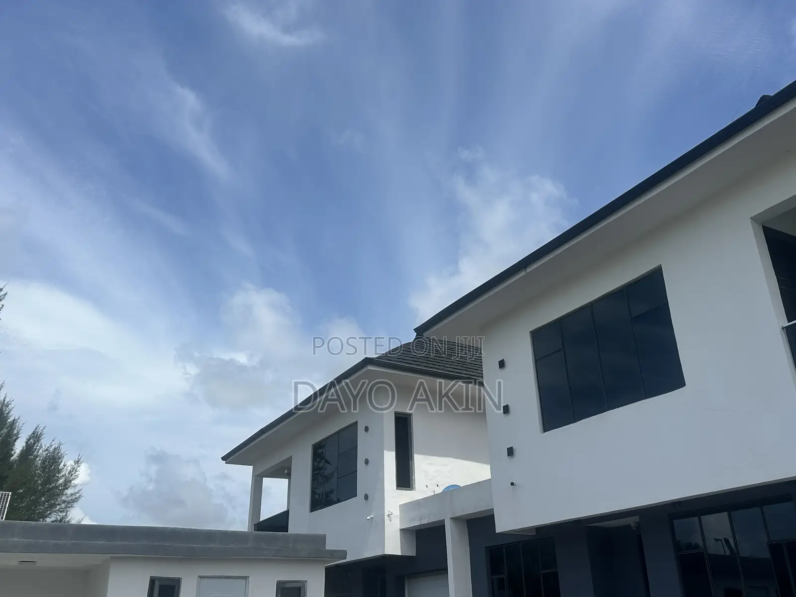 5bdrm Duplex in Royal Garden Estate, Ajiwe for sale in Ajiwe
