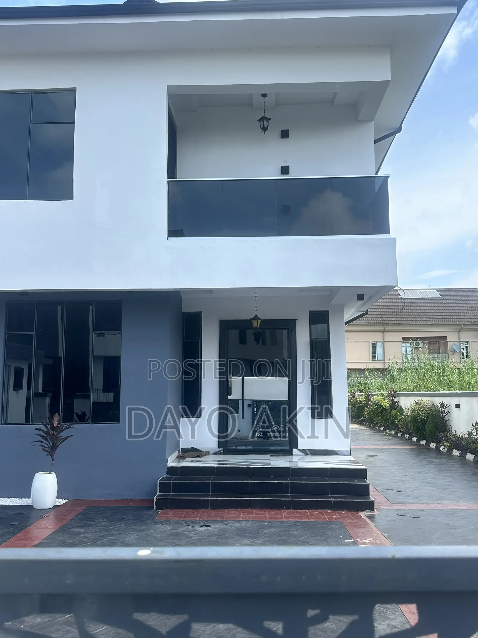 5bdrm Duplex in Royal Garden Estate, Ajiwe for sale in Ajiwe