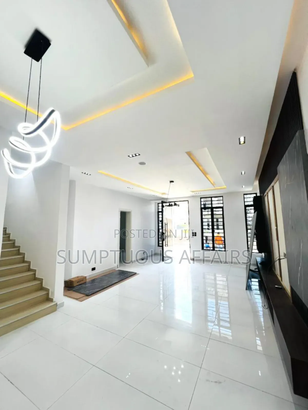 5bdrm Duplex in Megamound Estate, for sale in Ilaje / Lekki