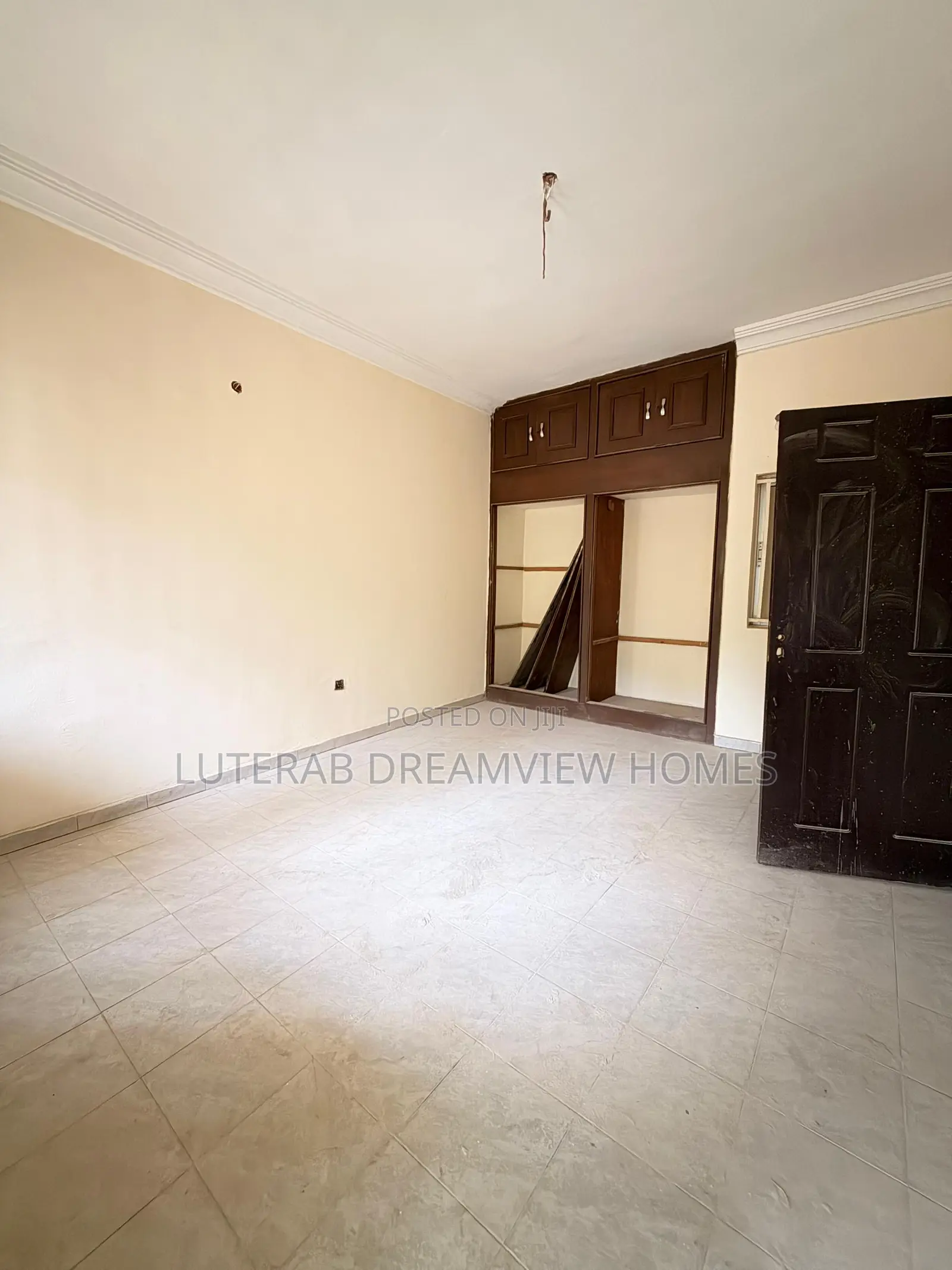 3bdrm Block of Flats in Amino Kano, Wuse 2 for rent in Wuse 2