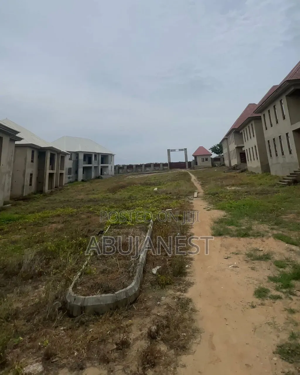 4bdrm Block of Flats in Estate Property, Kuje for sale in Kuje