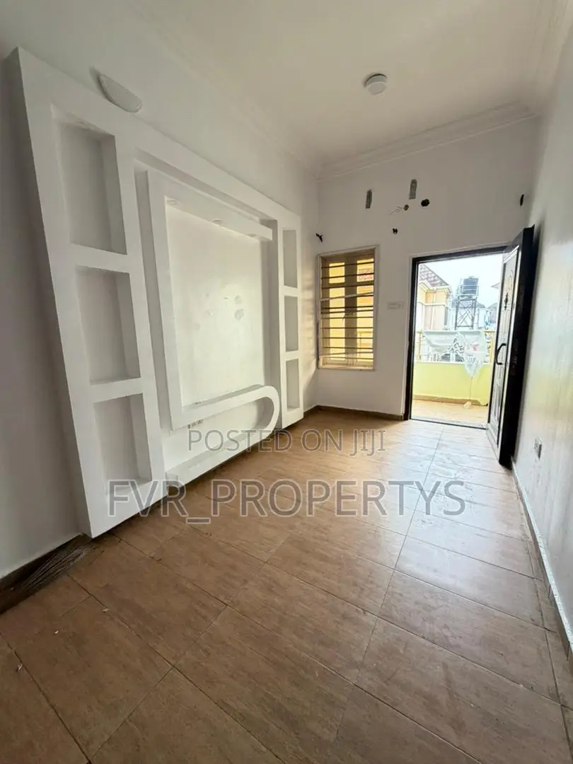 Mini Flat in Cluster, Ikota for rent in Ikota