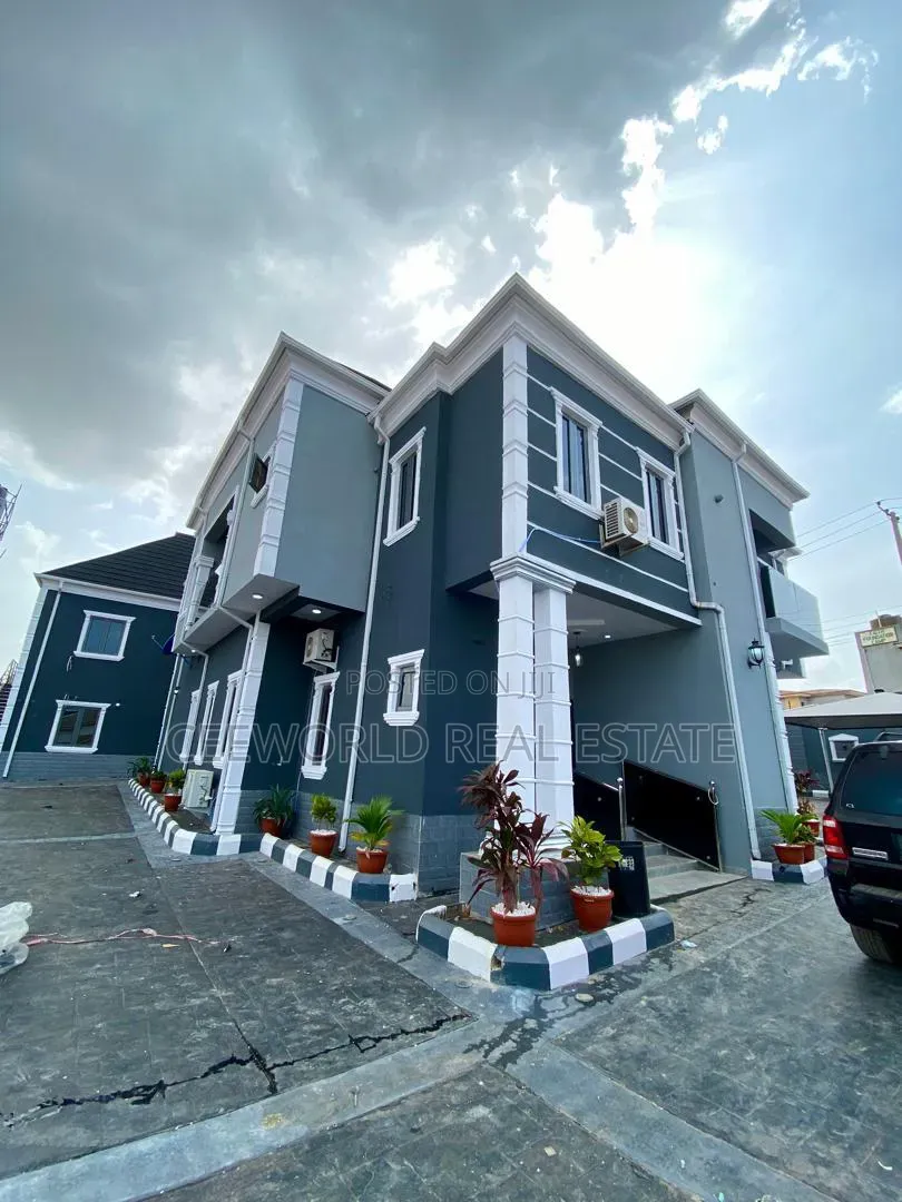 2bdrm Apartment in Oluyole Estate for rent in Oluyole Estate