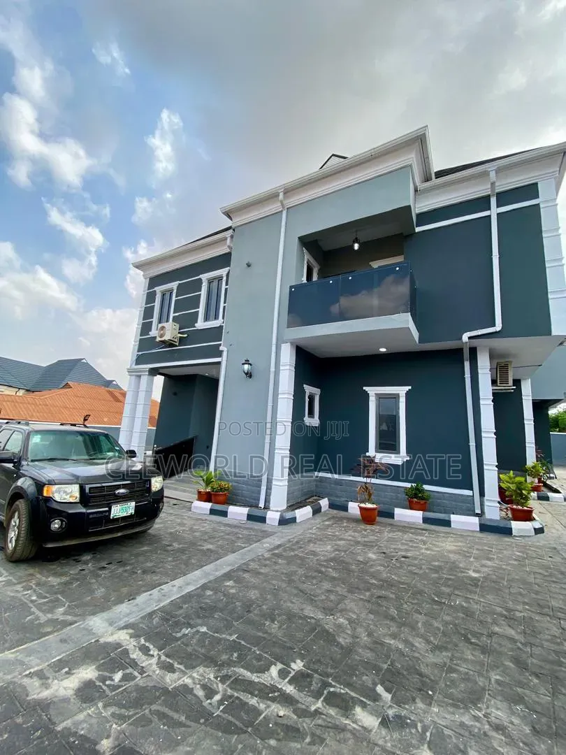 2bdrm Apartment in Oluyole Estate for rent in Oluyole Estate