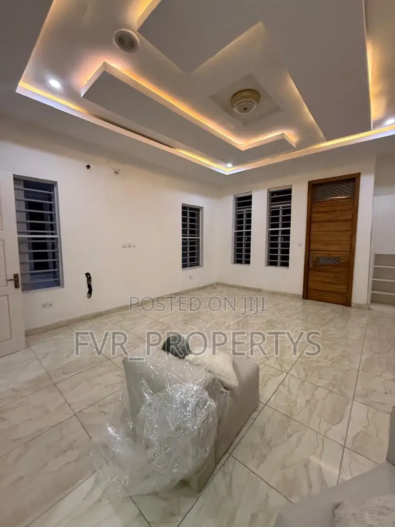 Studio Apartment in Oral, Ikota for rent in Ikota