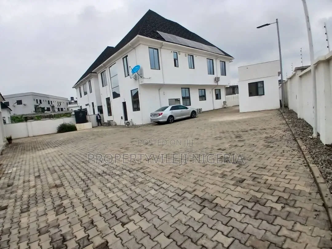 4bdrm Duplex in Asokoro for rent in Asokoro