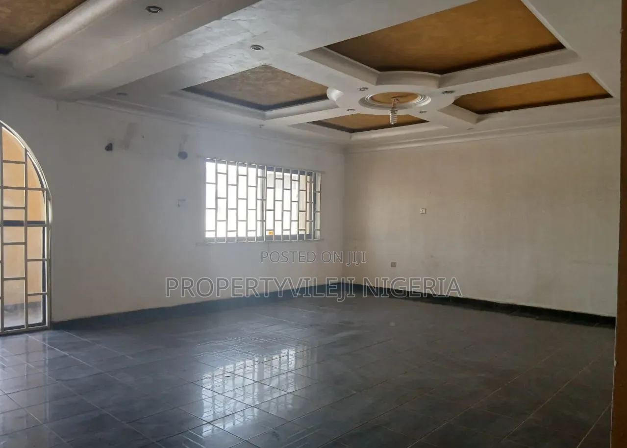 5bdrm Duplex in Maitama for rent in Maitama