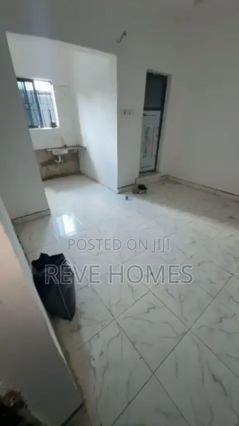 Studio Apartment in Ilupeju, Palmgroove for rent in Palmgroove