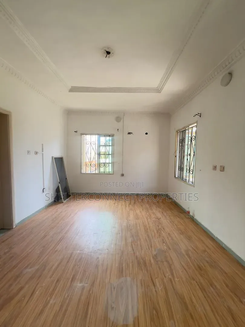 5bdrm Duplex in Lekki Phase 1 for rent in Lekki Phase 1