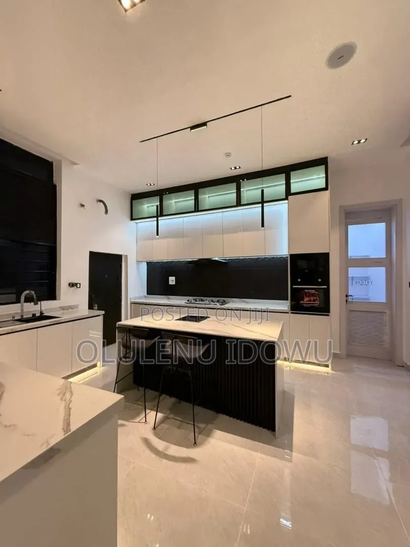 Furnished 5bdrm Duplex in Danfoldin Estate, Nicon Town for sale in Nicon Town