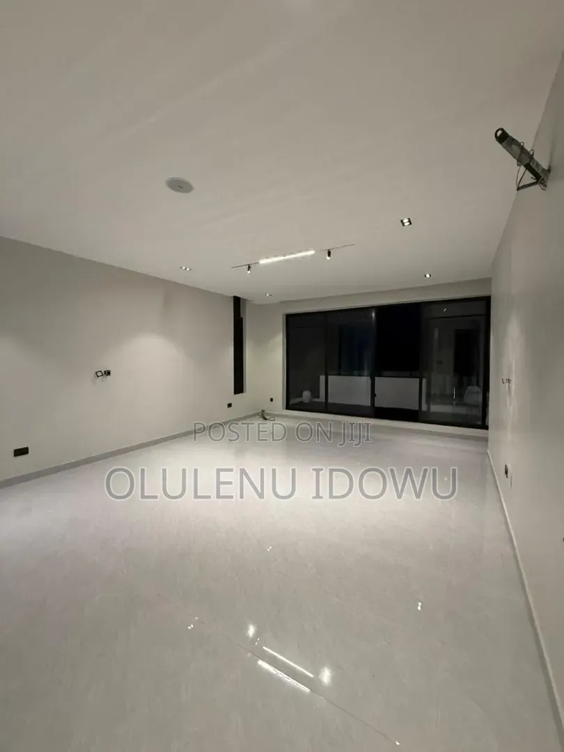 Furnished 5bdrm Duplex in Danfoldin Estate, Nicon Town for sale in Nicon Town