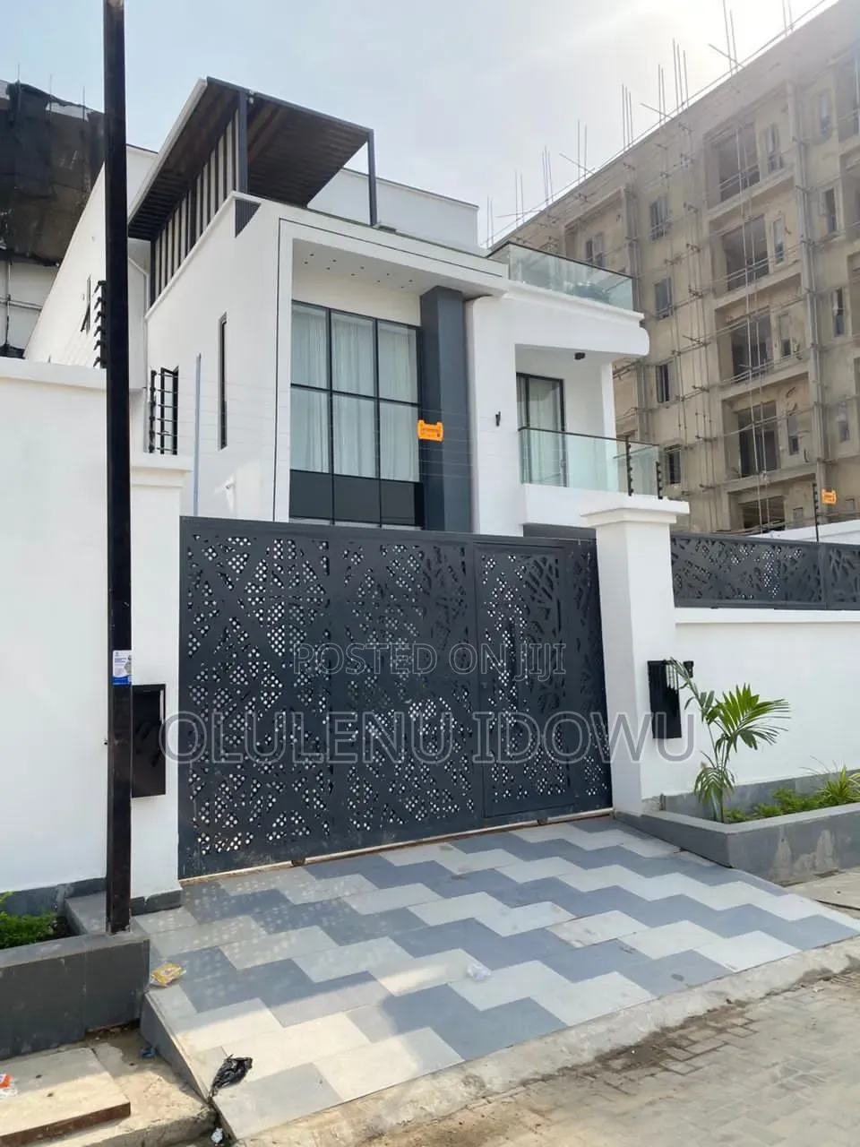 Furnished 5bdrm Duplex in Nicon Town for sale in Nicon Town