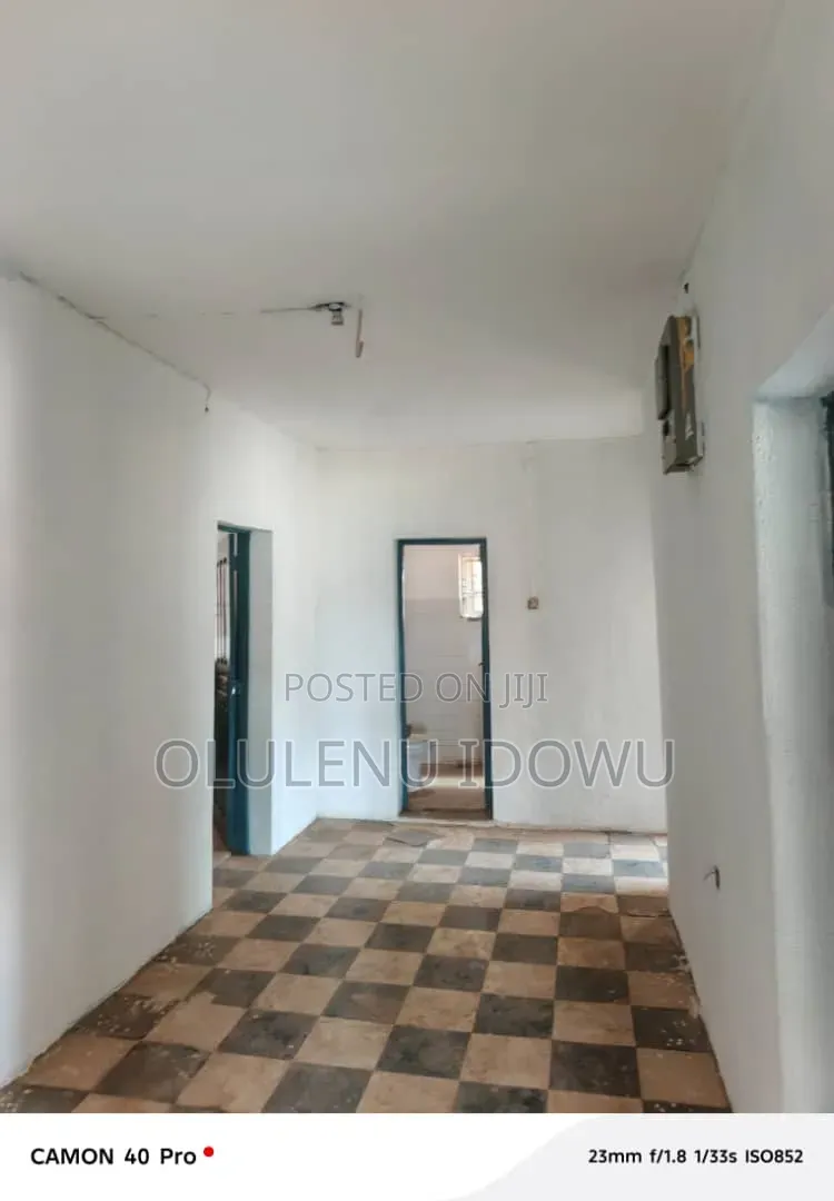 Furnished 2bdrm Block of Flats in Governors Road for sale in Governors Road