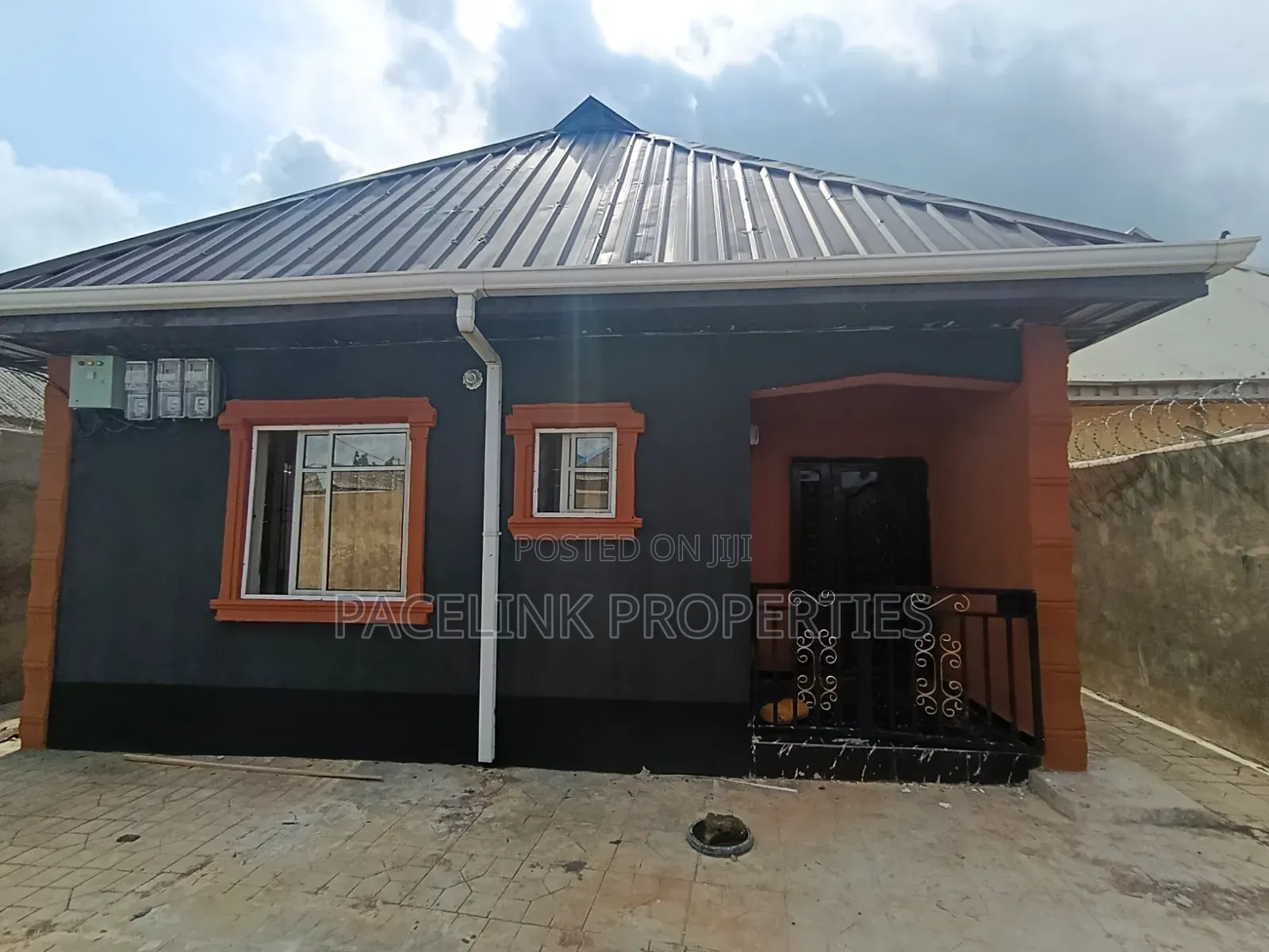 Furnished 1bdrm Apartment in Ayobo for rent in Ayobo