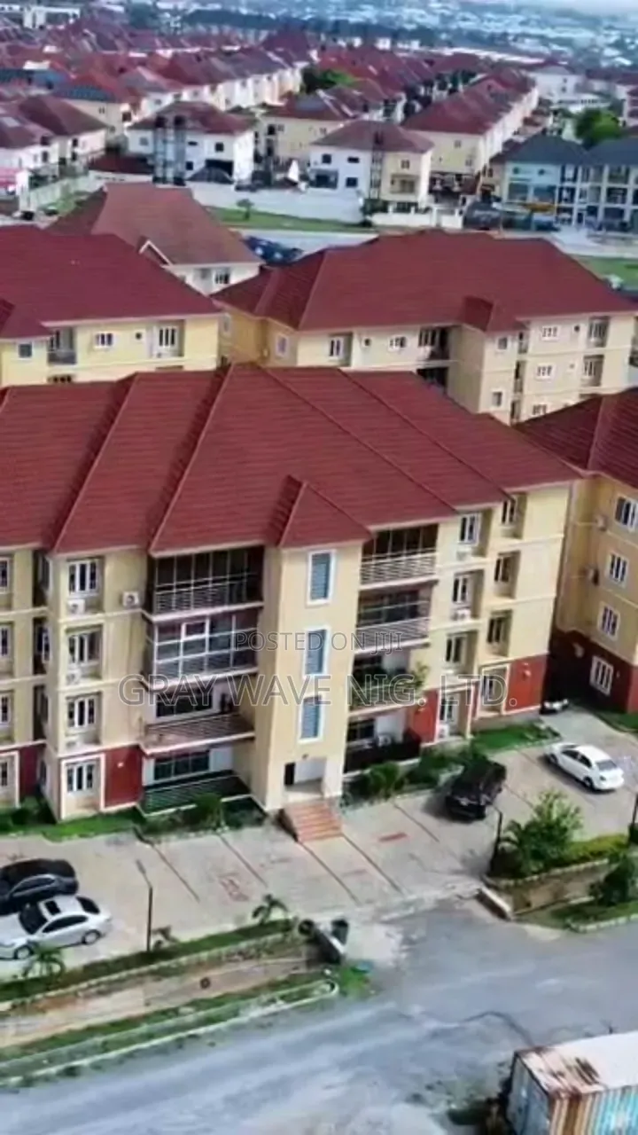 Furnished 3bdrm Apartment in Federal Housing, Guzape District for rent in Guzape District