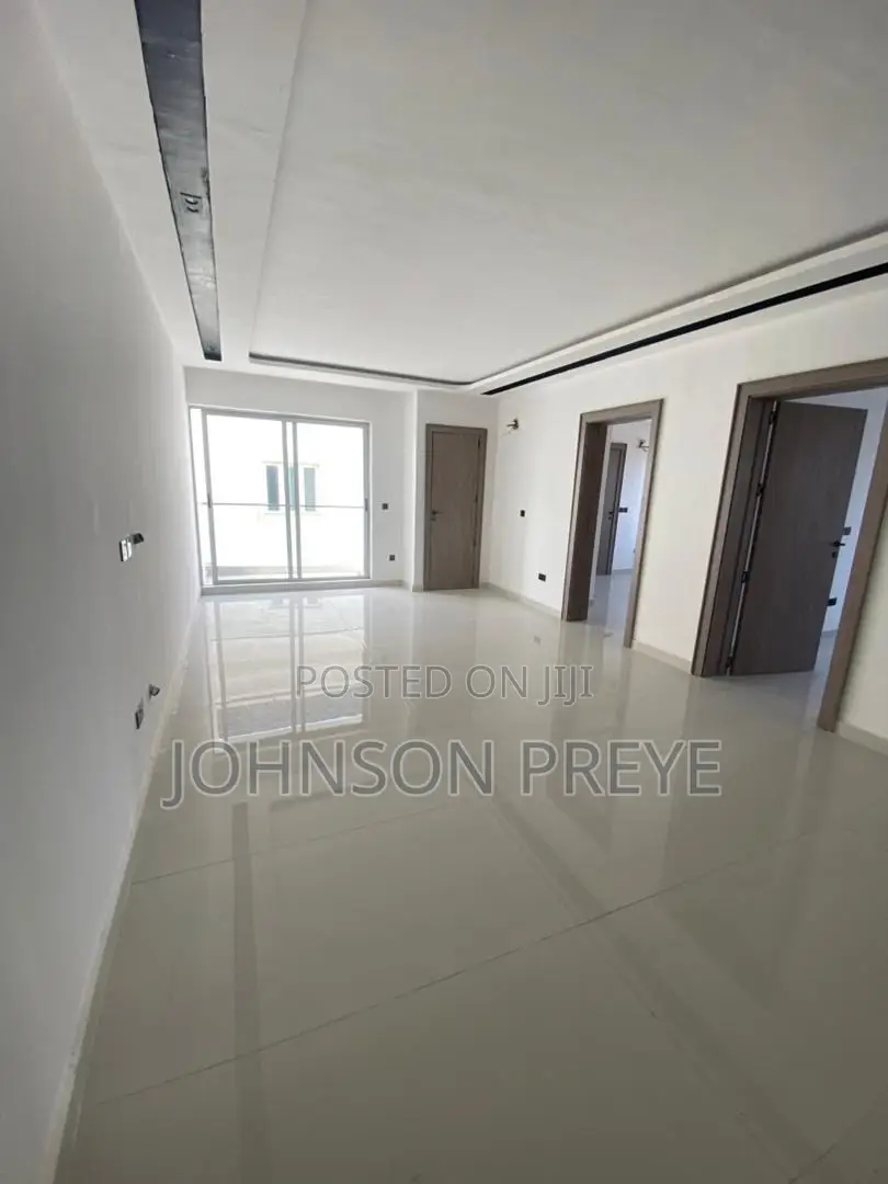 2bdrm Apartment in Lekk, Lekki Phase 1 for rent in Lekki Phase 1