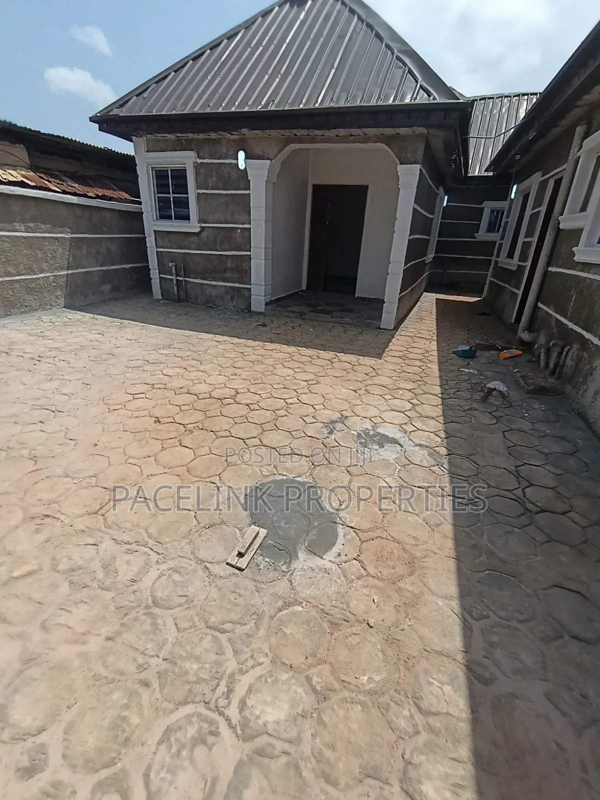 Furnished 1bdrm Apartment in Ayobo for rent in Ayobo