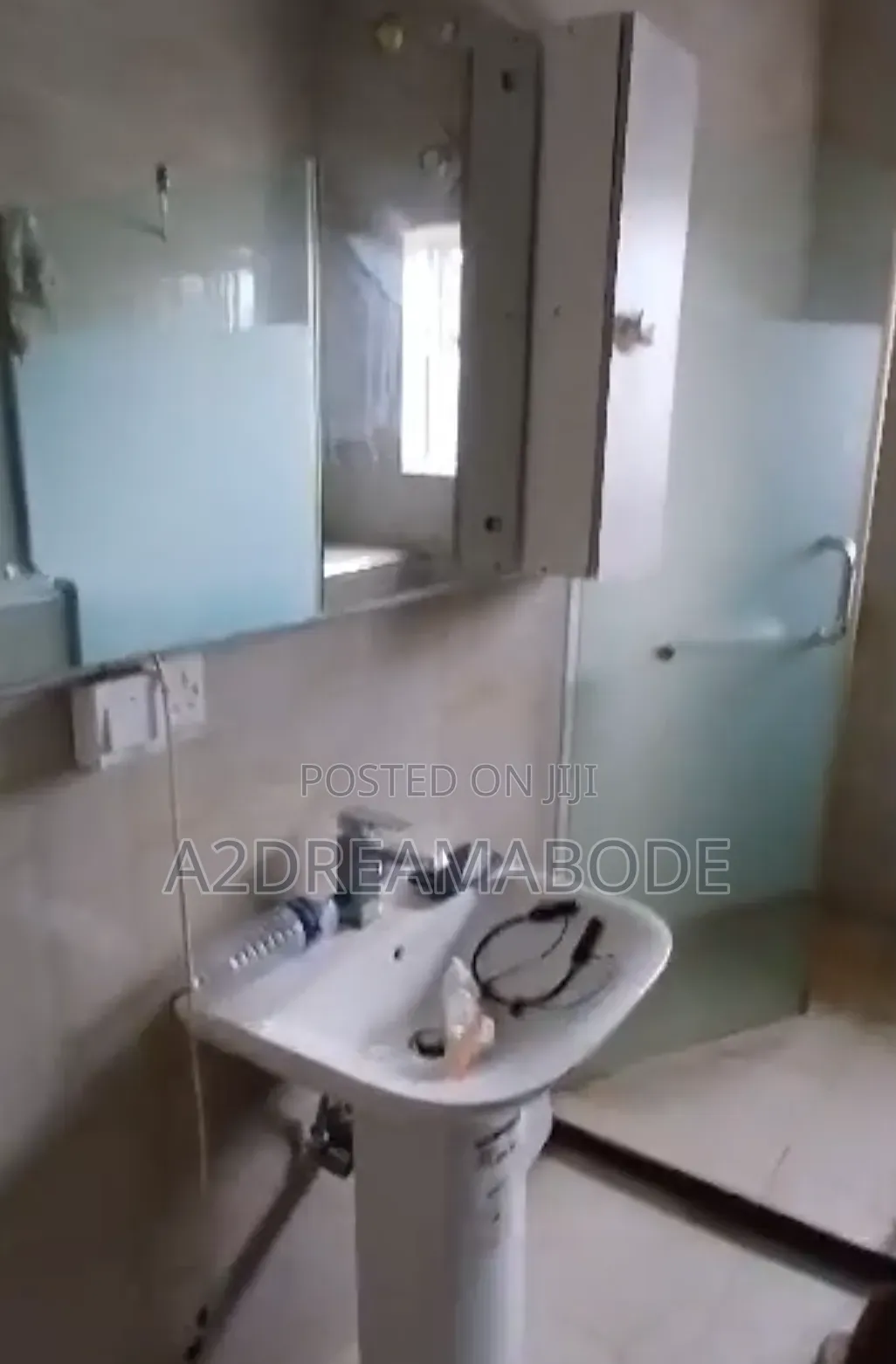 4bdrm Duplex in Ogudu Gra for rent in Ogudu GRA