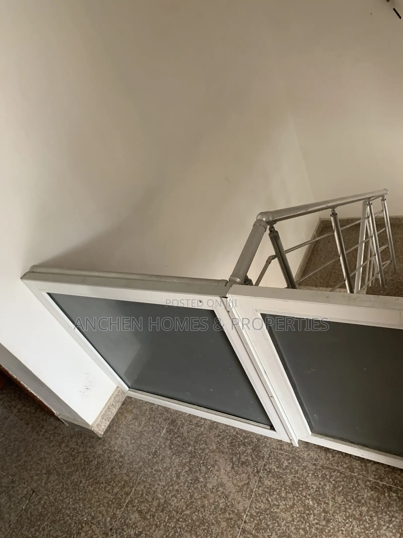 4bdrm Duplex in A Secure Estate In, Lekki for rent in Lekki