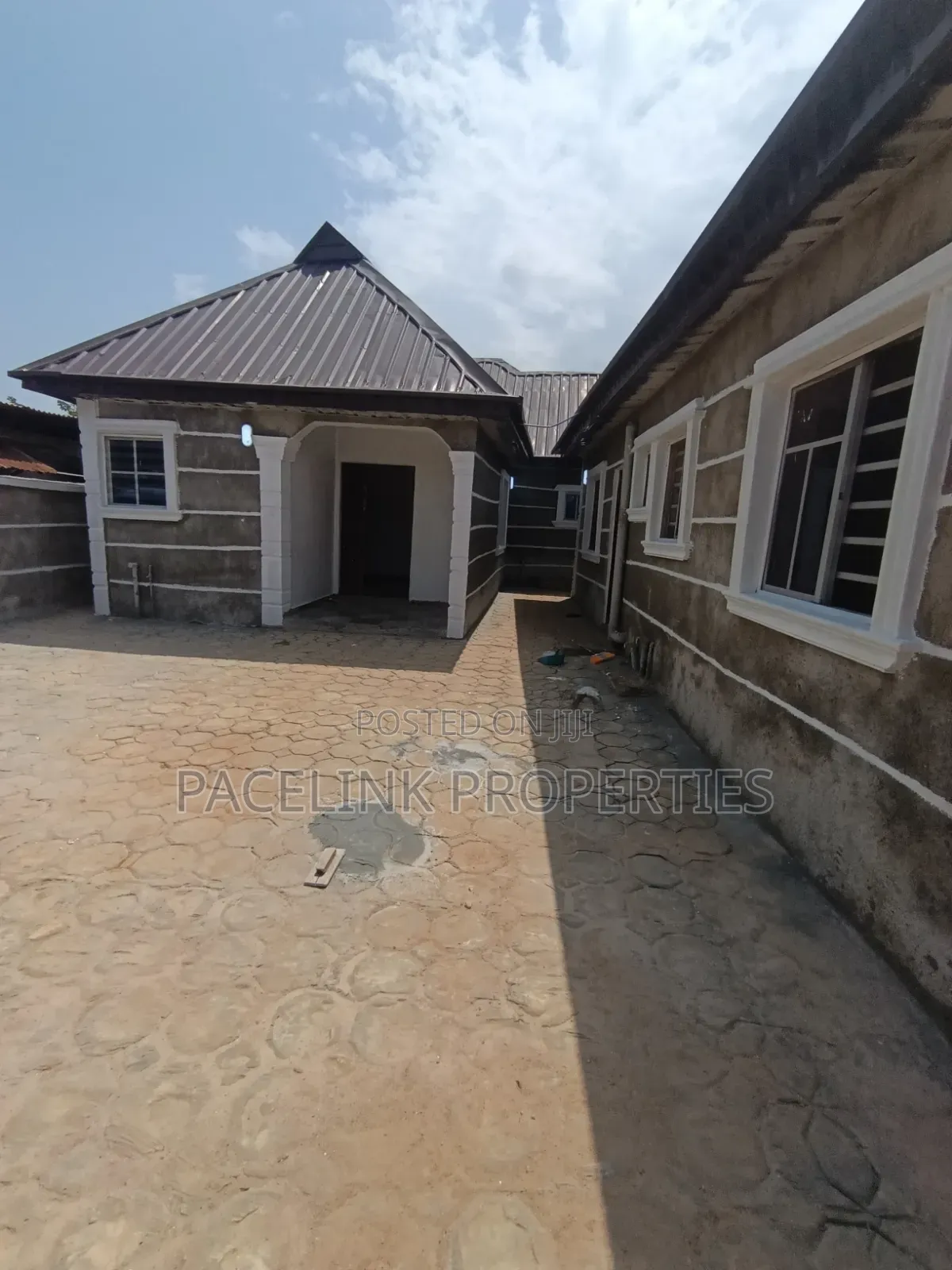 Furnished 1bdrm Apartment in Ayobo for rent in Ayobo