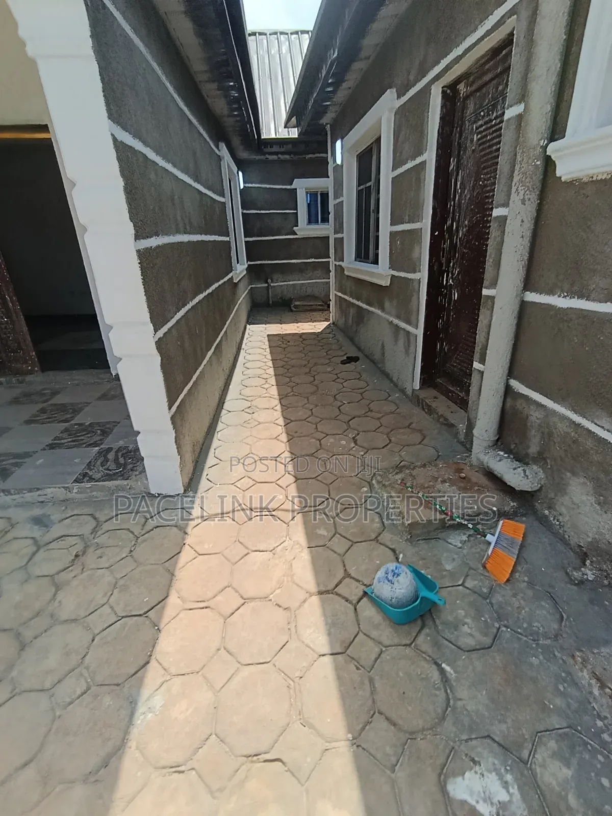 Furnished 1bdrm Apartment in Ayobo for rent in Ayobo