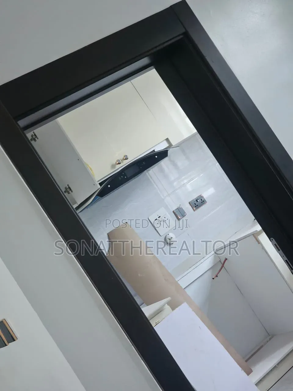2bdrm Apartment in Akoto, Akala Express for rent in Akala Express