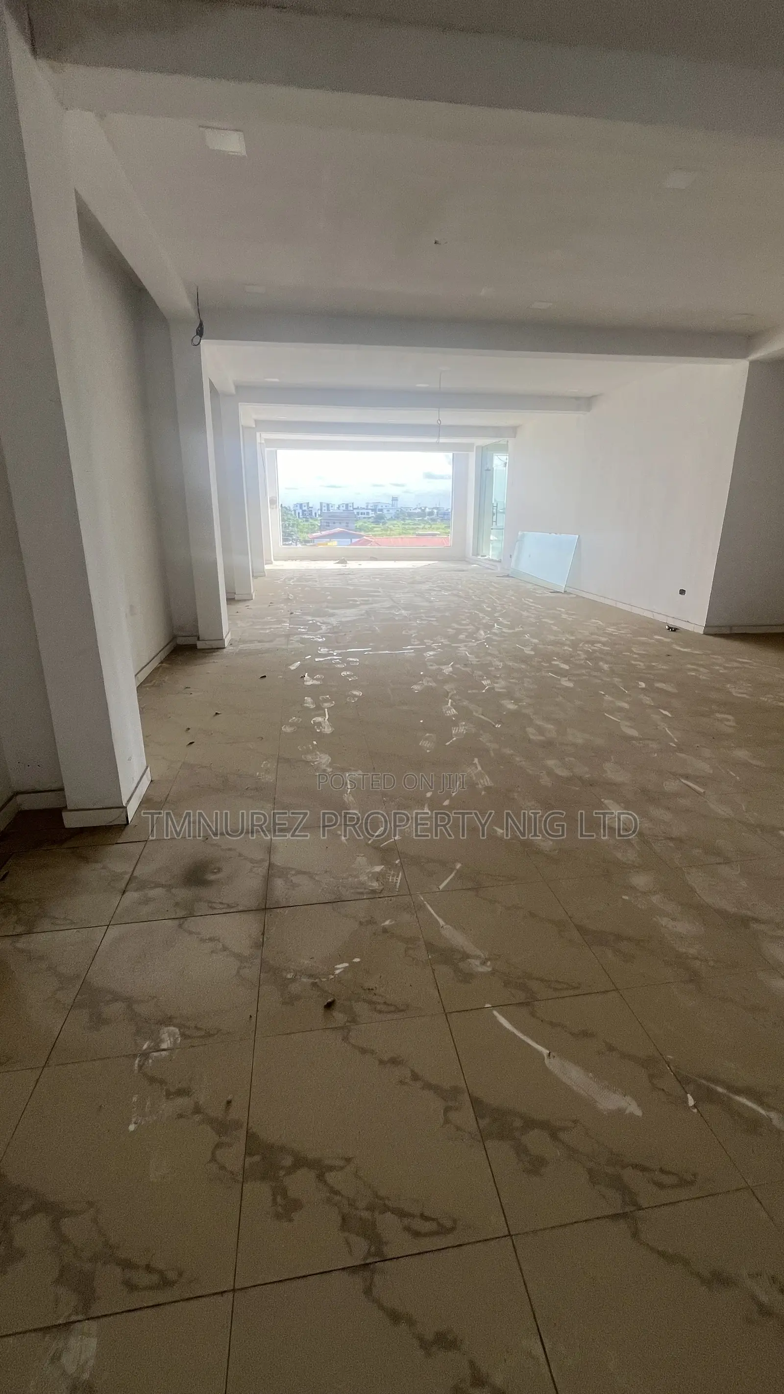 Big Showroom Space for Rent in Abraham Adesanya Estate