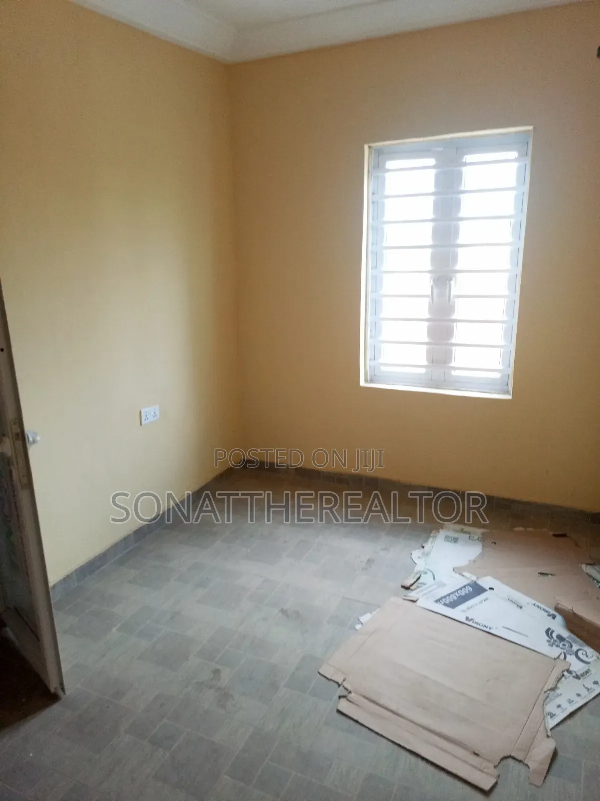 2bdrm Duplex in Arapaja, Akala Express for rent in Akala Express
