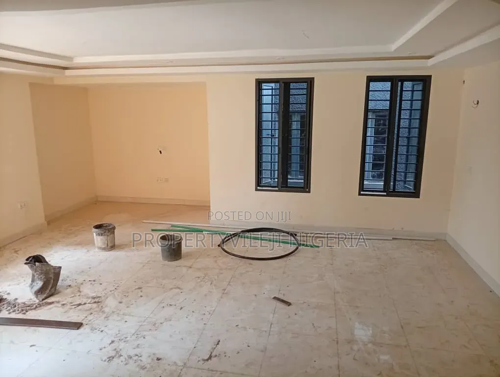 4bdrm Duplex in Kaura for rent in Kaura