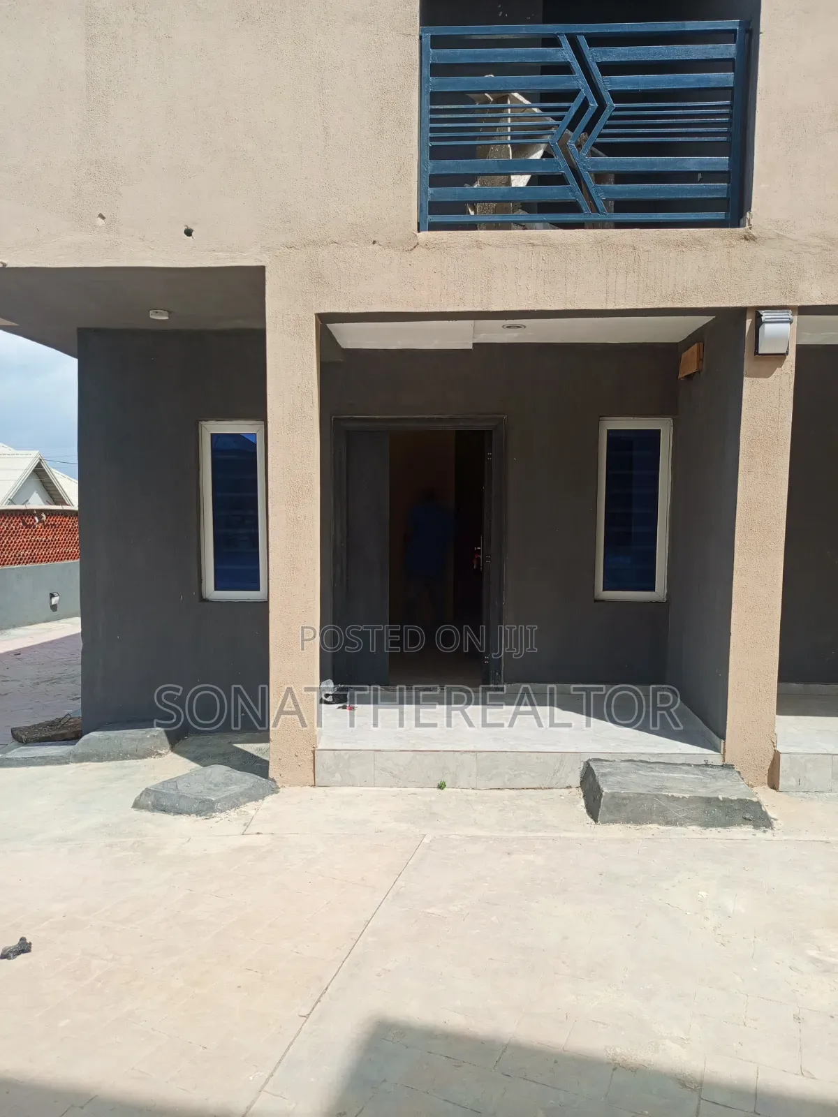 3bdrm Duplex in Arapaja, Akala Express for rent in Akala Express