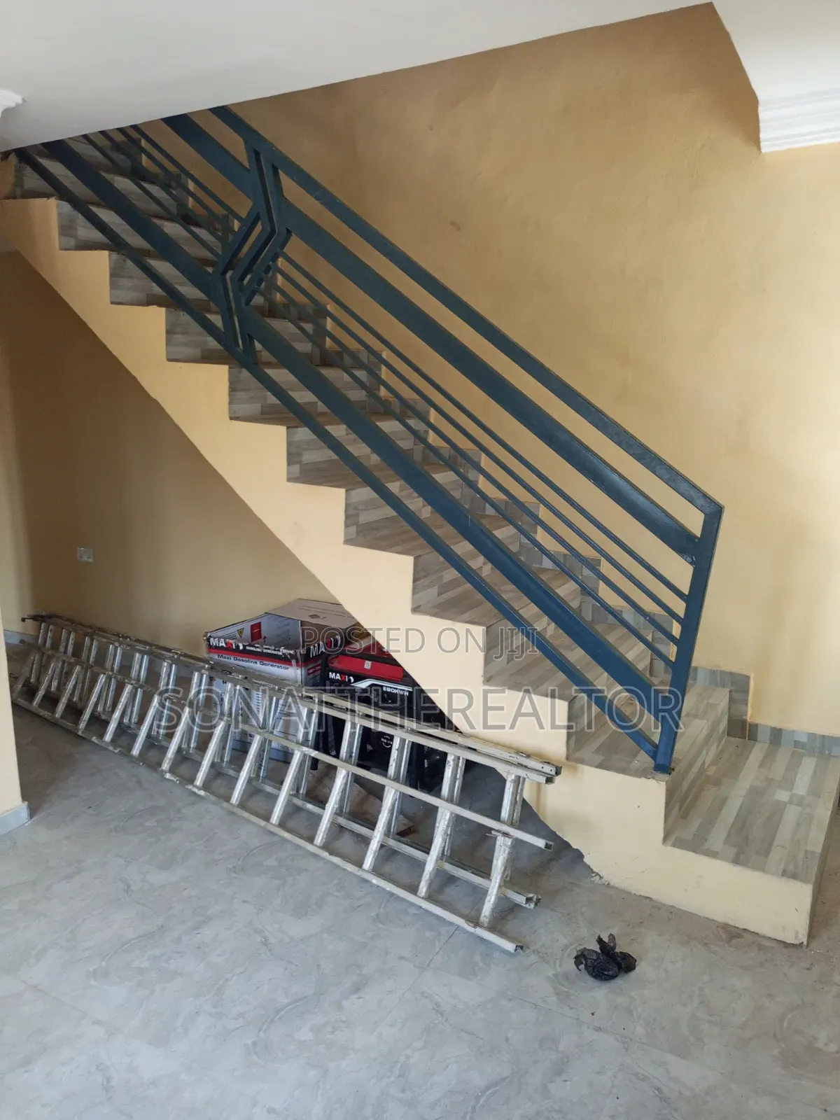 3bdrm Duplex in Arapaja, Akala Express for rent in Akala Express