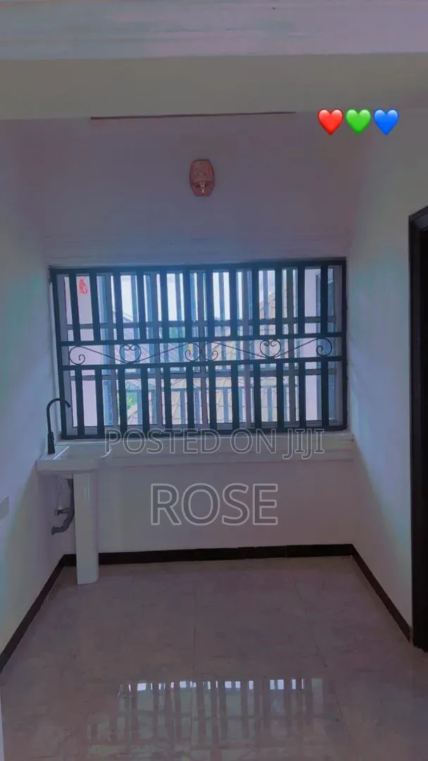 12bdrm Block of Flats in Mbikpong Estate, Uyo for sale in Uyo