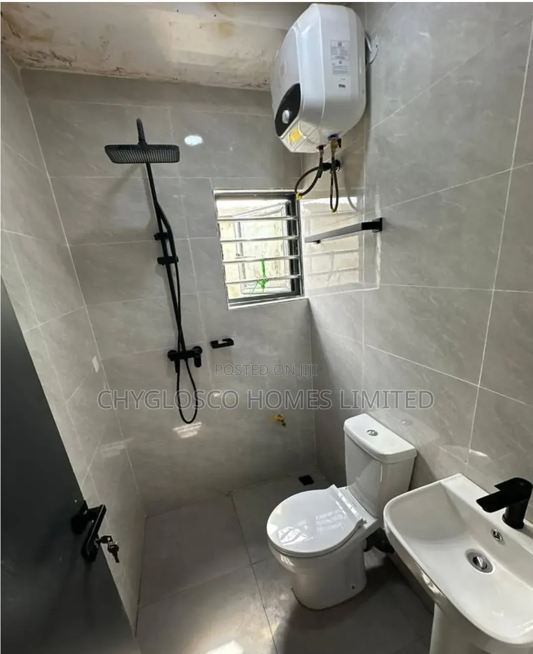 4bdrm Bungalow in Eliozu for sale in Eliozu