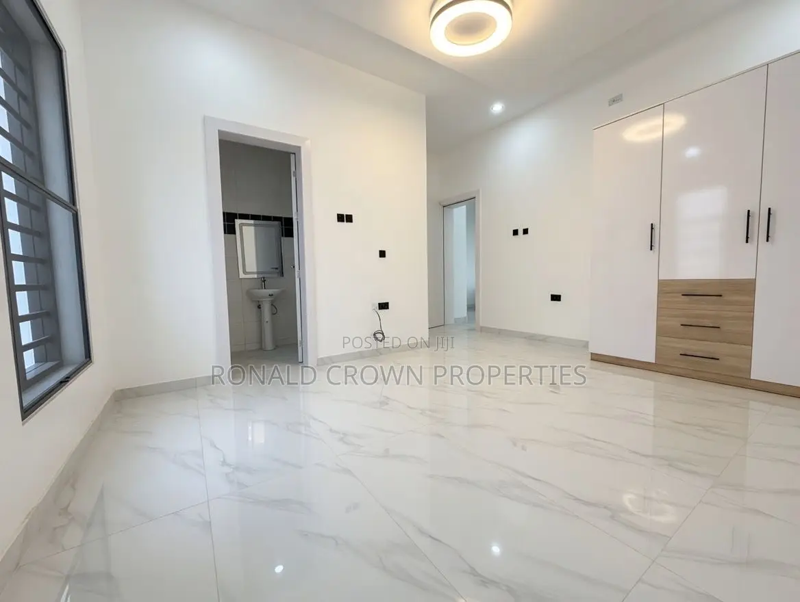 5bdrm Duplex in Ikeja GRA for sale in Ikeja GRA