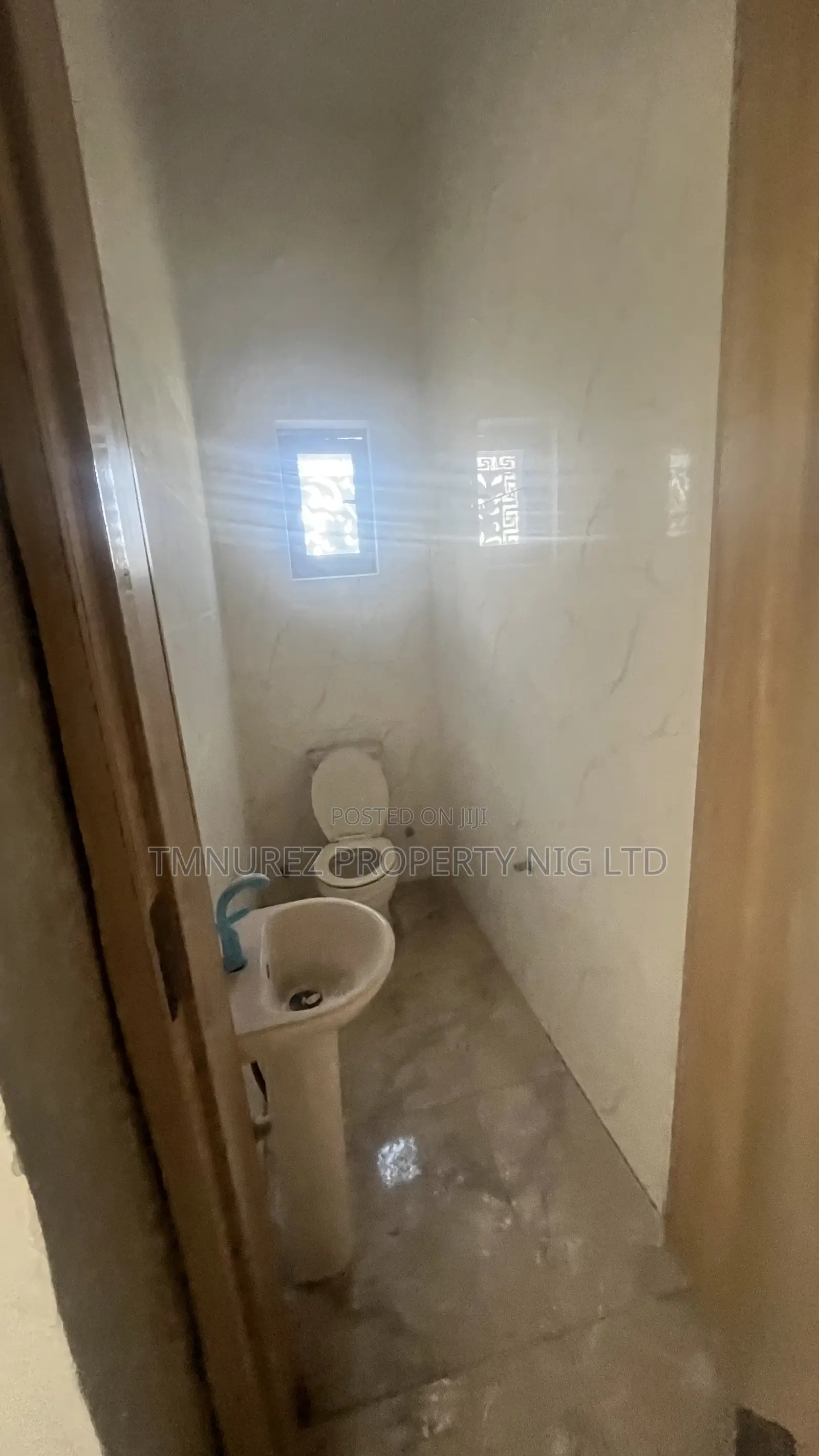 Big Show Room Space in Abraham Adesanya Estate