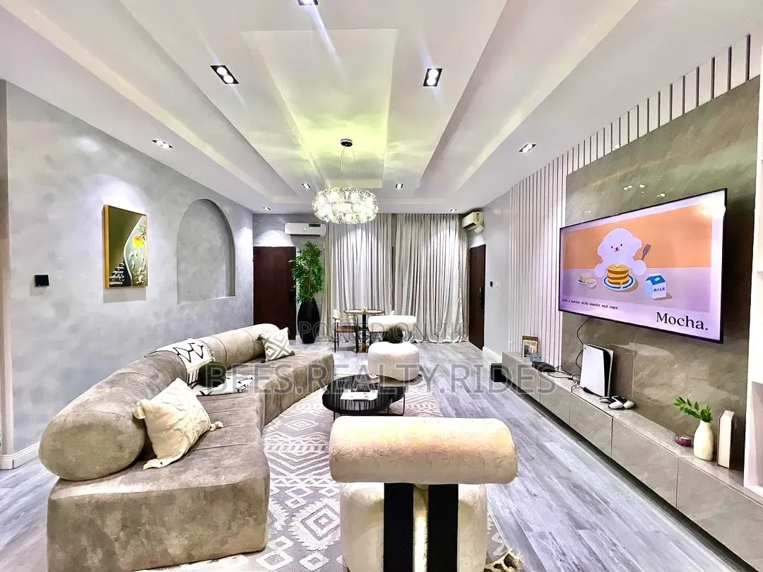 Newly Furnished 3 Bedroom Apartment With a Ps5 Swimming Pool in Lekki Phase 1