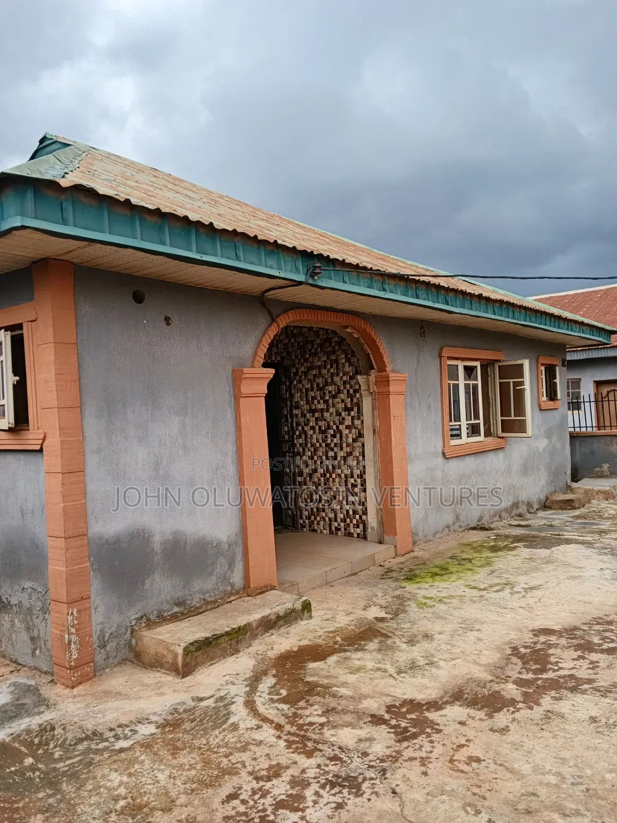 3bdrm Bungalow in Idiape, Akobo for rent in Akobo