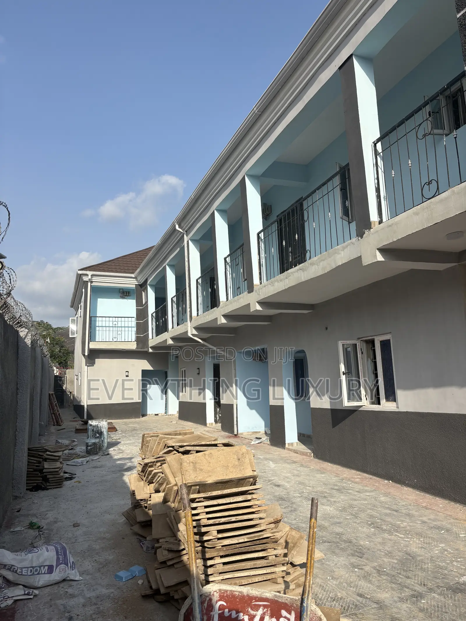1bdrm Block of Flats in Ushafa for rent in Ushafa