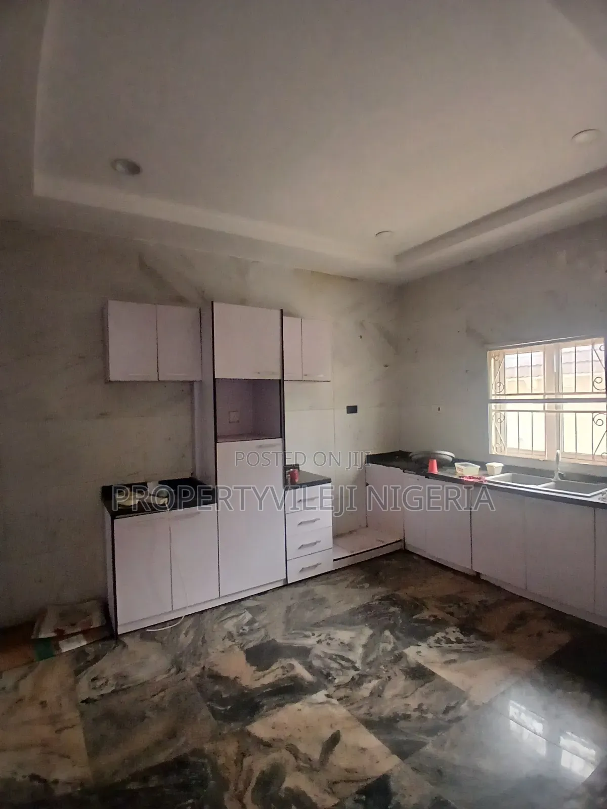 5bdrm Duplex in Riverpark Estate, Sabon Lugbe for rent in Sabon Lugbe