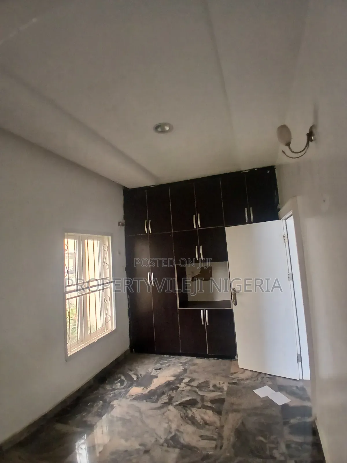 5bdrm Duplex in Riverpark Estate, Sabon Lugbe for rent in Sabon Lugbe