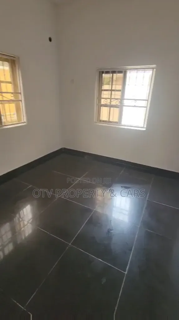 Mini Flat in Lekki Phase 1 for rent in Lekki Phase 1
