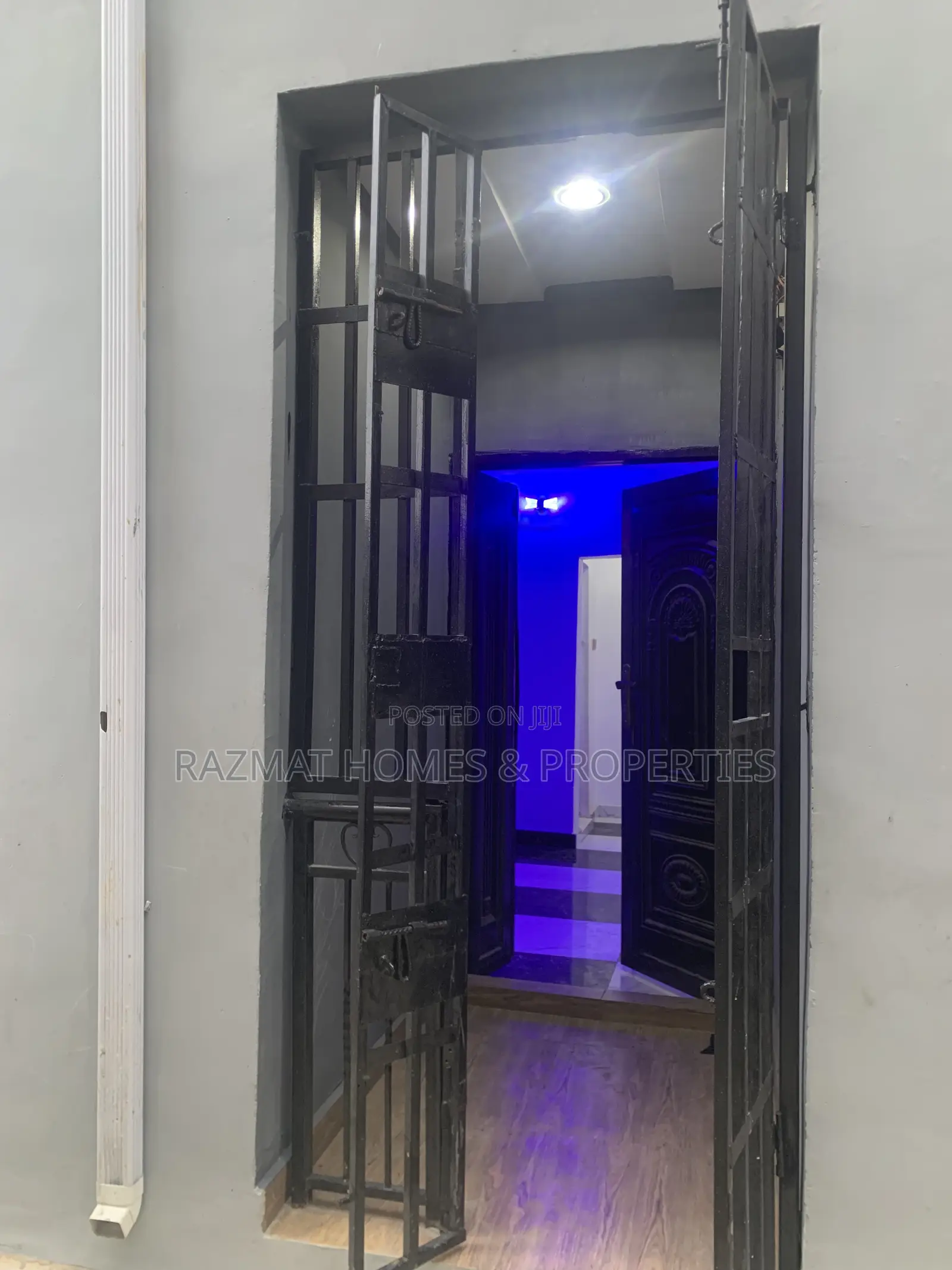 Mini Flat in Itire for rent in Itire