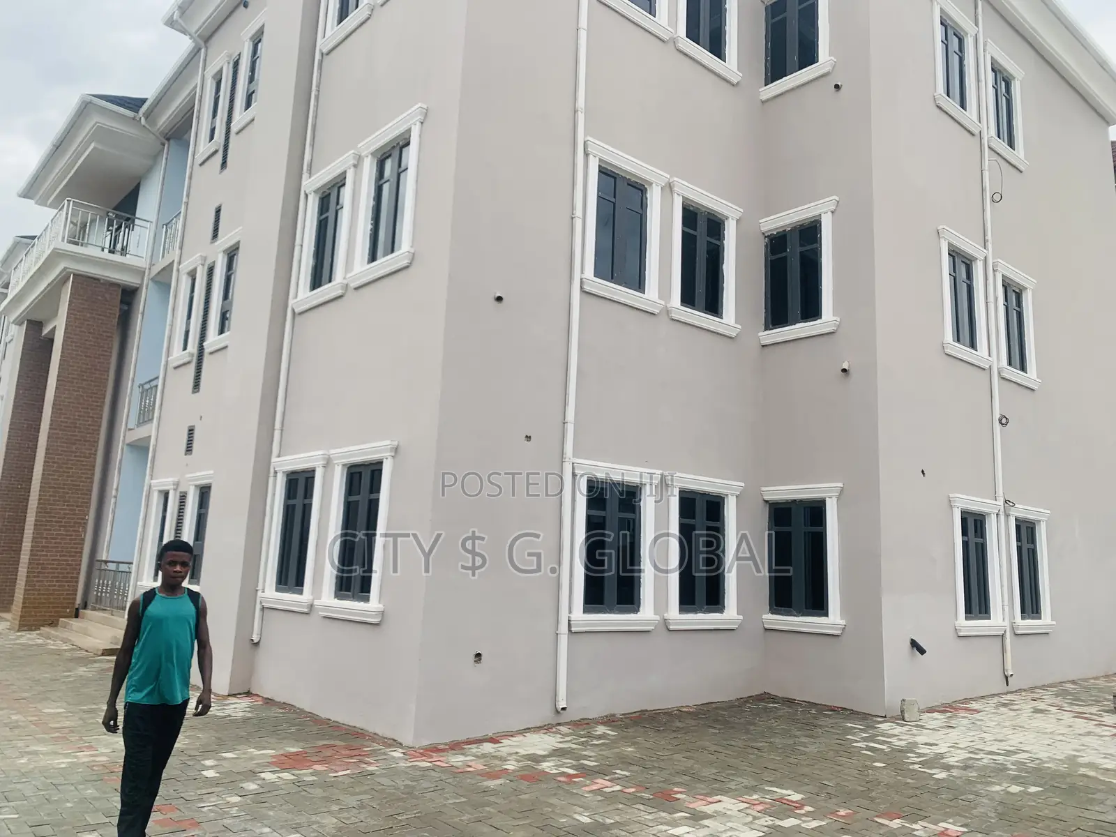 A Newly Built 4 Bedroom Block Of Flats For Lease in Jahi
