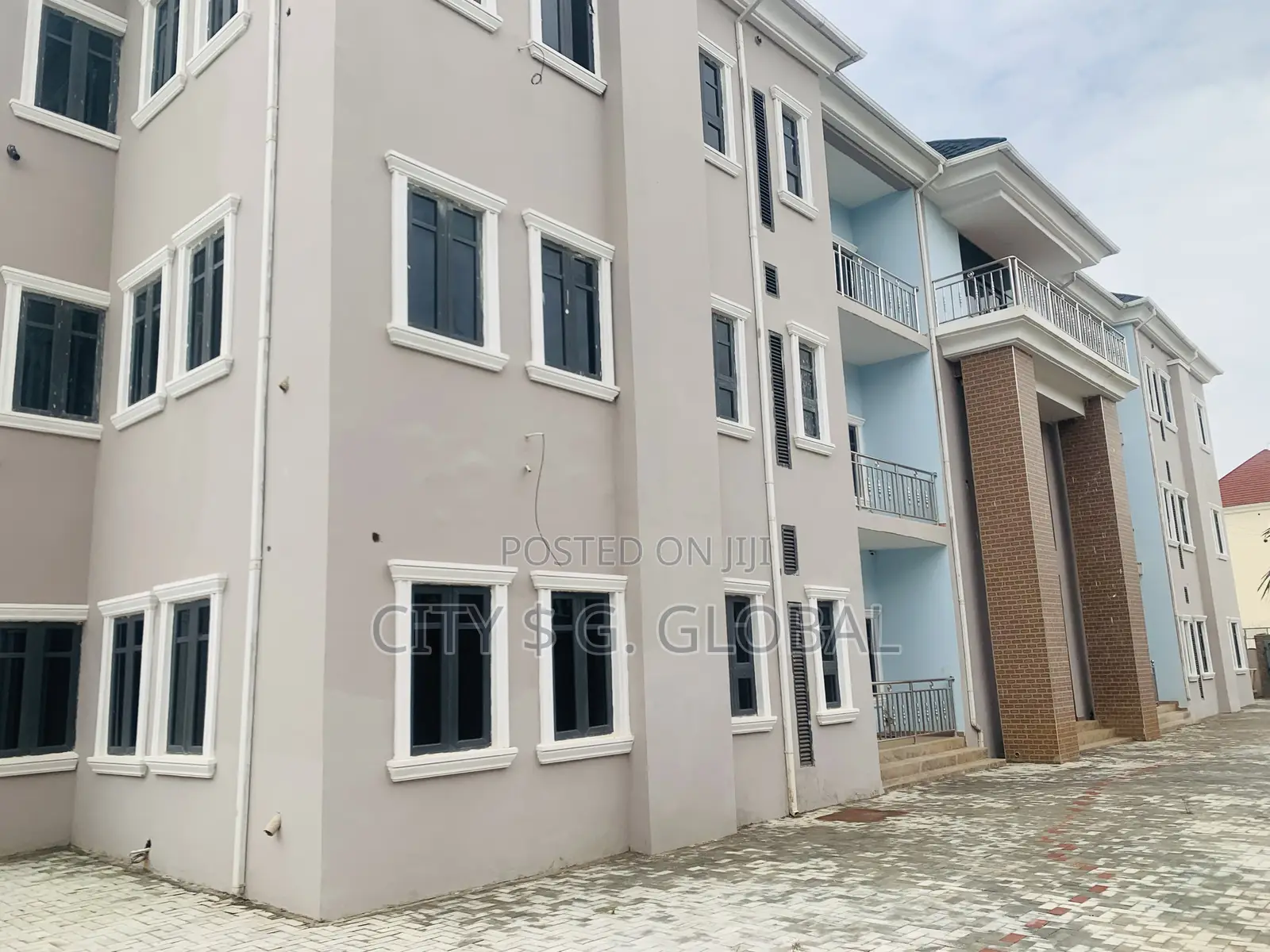 A Newly Built 4 Bedroom Block Of Flats For Lease in Jahi