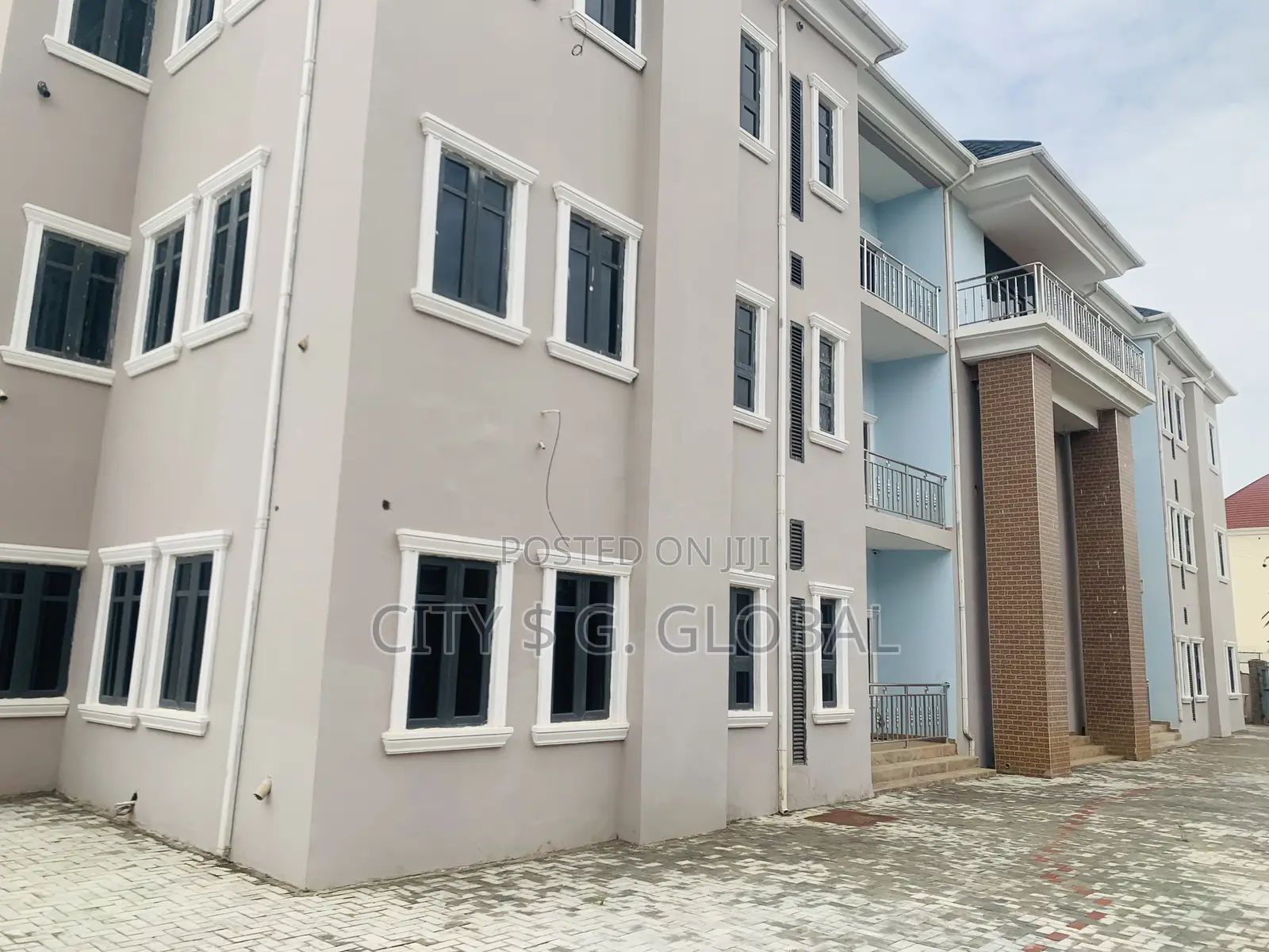 A Newly Built 4 Bedroom Block Of Flats For Lease in Jahi