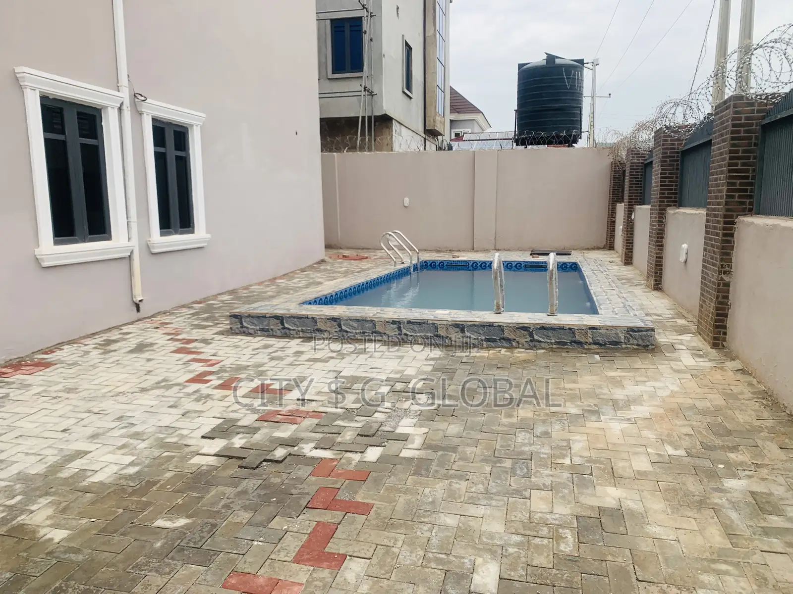 A Newly Built 4 Bedroom Block Of Flats For Lease in Jahi