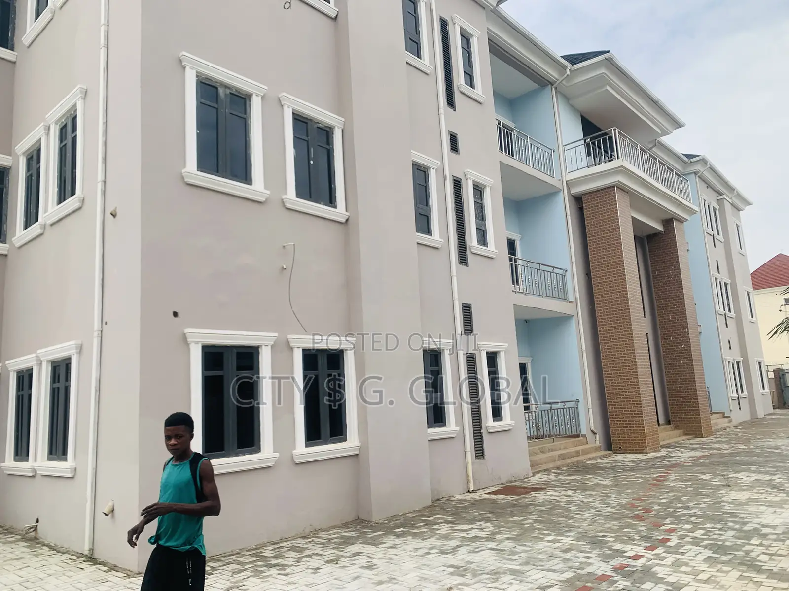 A Newly Built 4 Bedroom Block Of Flats For Lease in Jahi