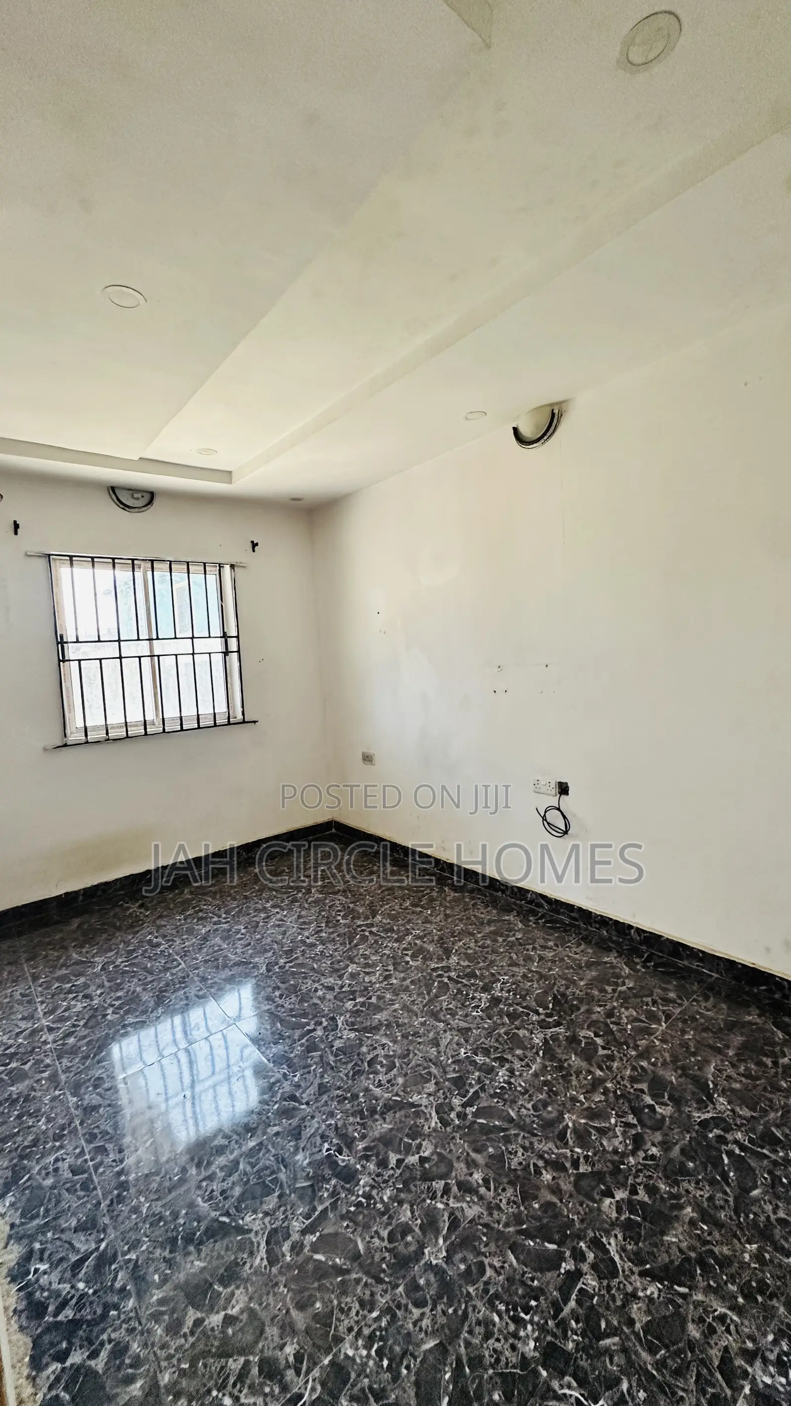 1bdrm Room & Parlour in 2Nd Palace Igbe Lara, Lagos State for rent in Lagos State